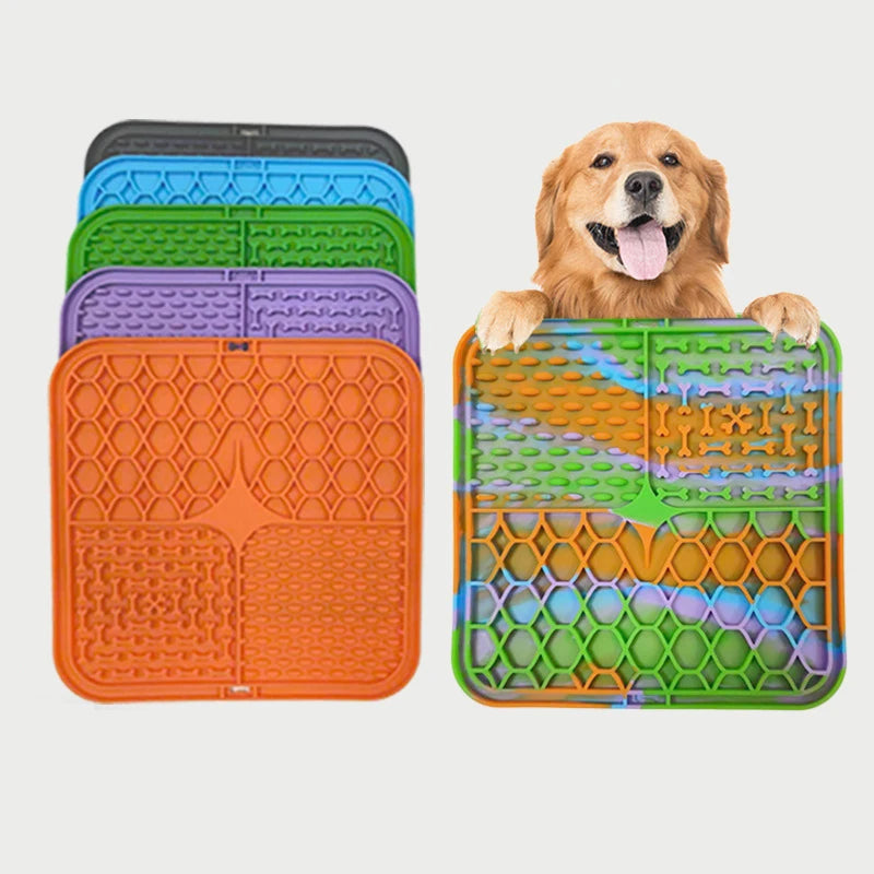 Calming Lick Mat for Dogs & Cats – Anxiety Relief & Slow Feeder